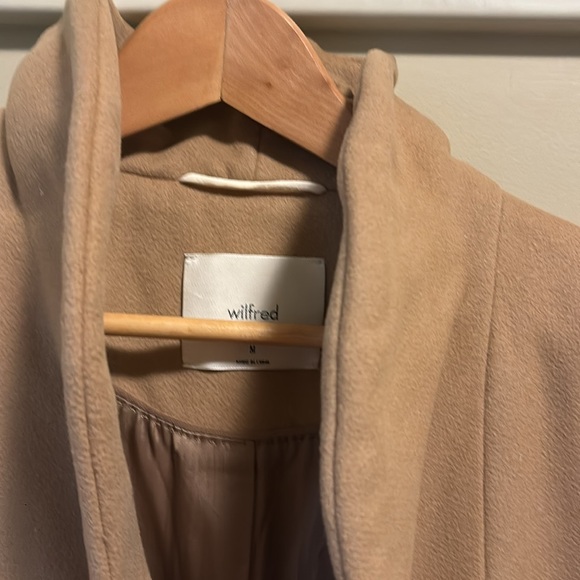 Aritzia Cocoon Wool Cashmere Coat size Medium - Picture 7 of 11